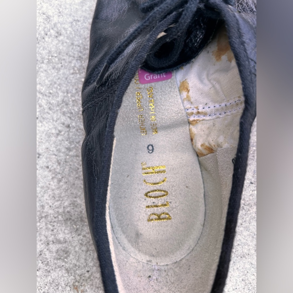 Bloch black jazz dance shoes women’s size 9 lightly worn